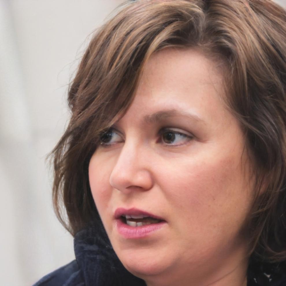 Dr. Rebecca Foster, Organizational Psychology Expert